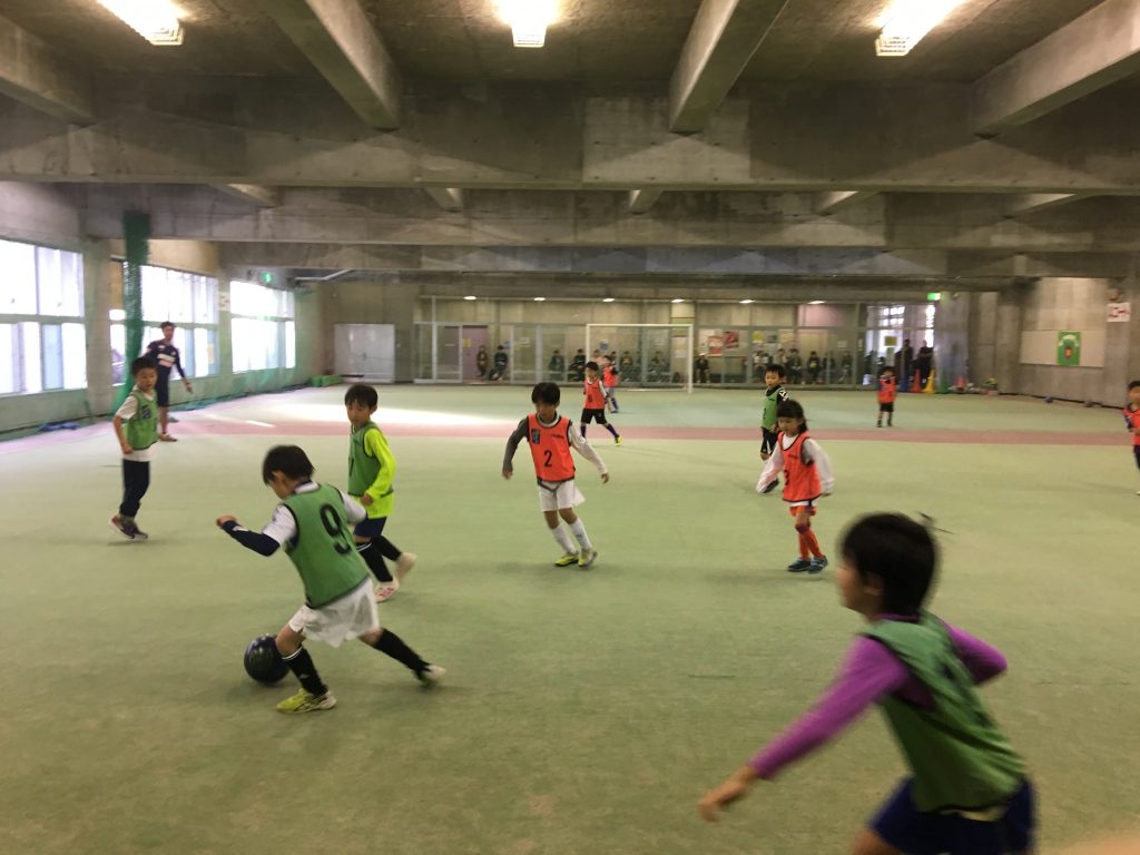 アルビレックス新潟スクール本間勲コーチが直接指導 無料サッカー教室 長岡市南部体育館